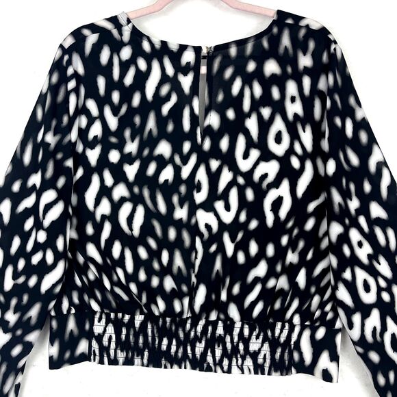 Bold Elements Wrap style Blouse Womens SZ XL Long sleeve Black White Boho Chic - Picture 6 of 16